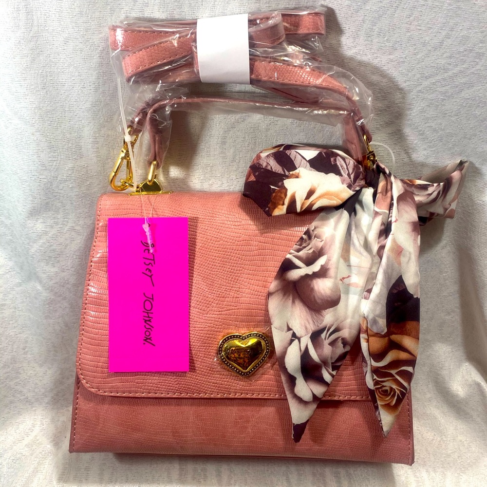 Betsey Johnson luv Womans hand bag Purse scarf bow pink mauve BNWT